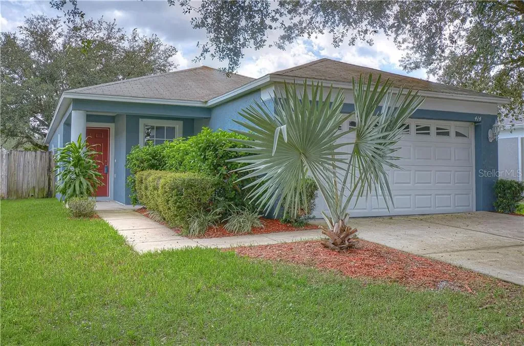 414 Maple Pointe Drive Seffner FL 33584
