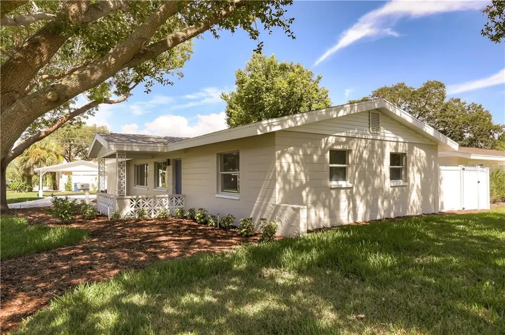 4101 Walnut Street NE St Petersburg FL 33703