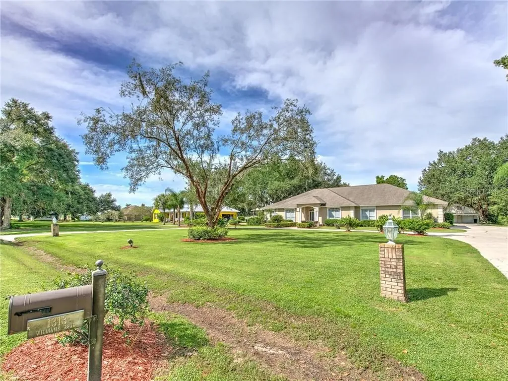 1313 Williams Road Plant City FL 33565