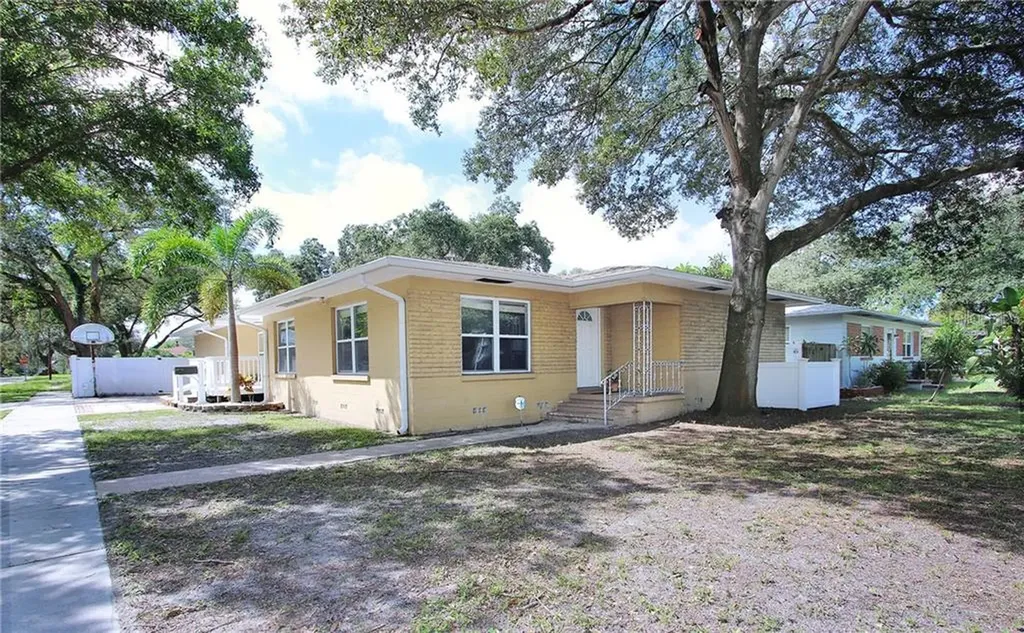 4700 5th Avenue N St Petersburg FL 33713