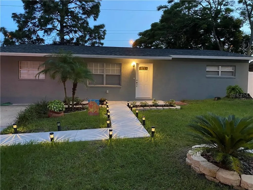 4015 Fawn Circle Tampa FL 33610