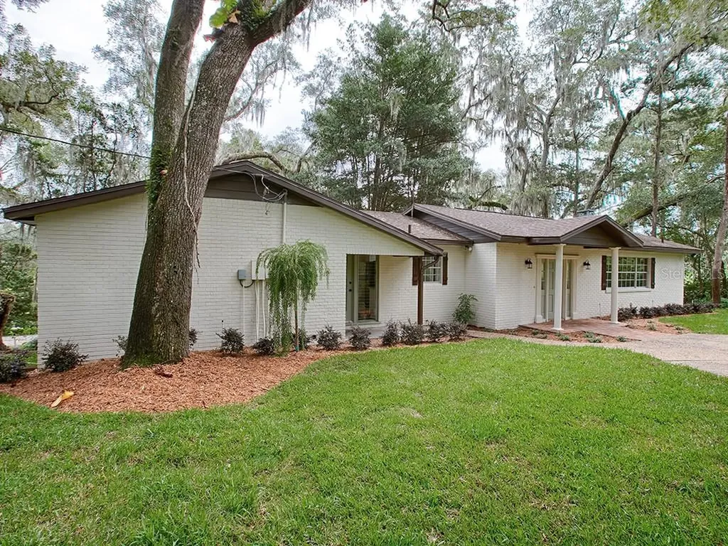 38740 Lakeview Drive Lady Lake FL 32159