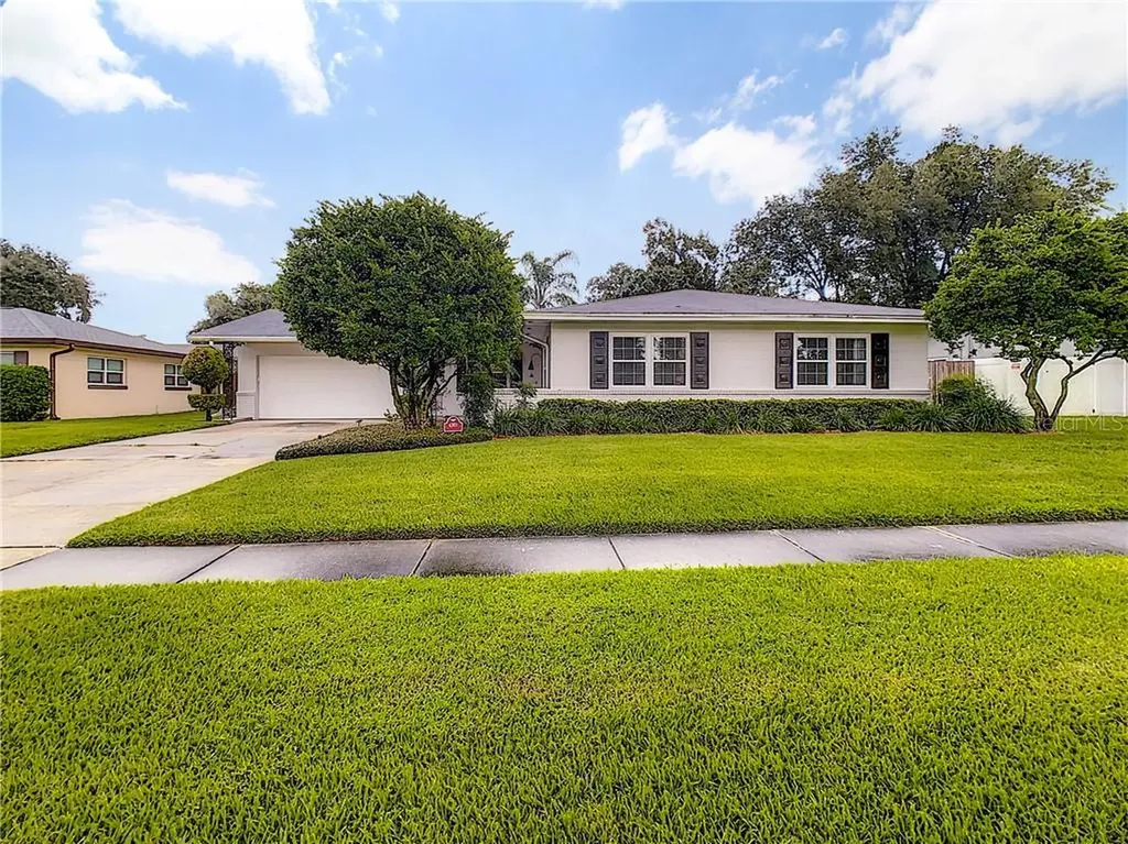 4301 Old Dominion Road Orlando FL 32812