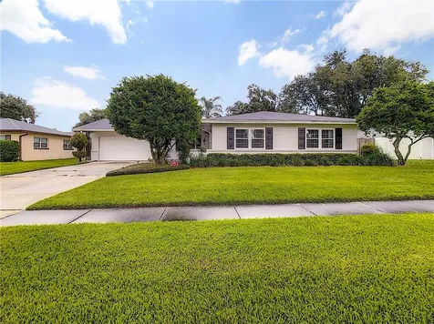 4301 Old Dominion Road Orlando FL 32812