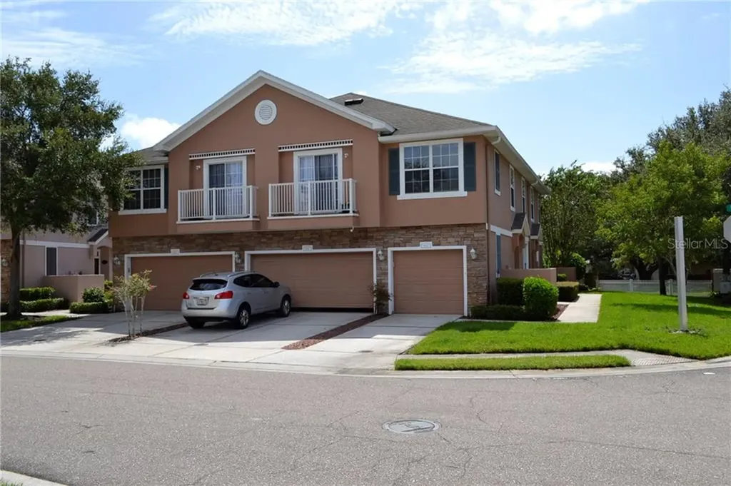 5007 5th Way N St Petersburg FL 33703