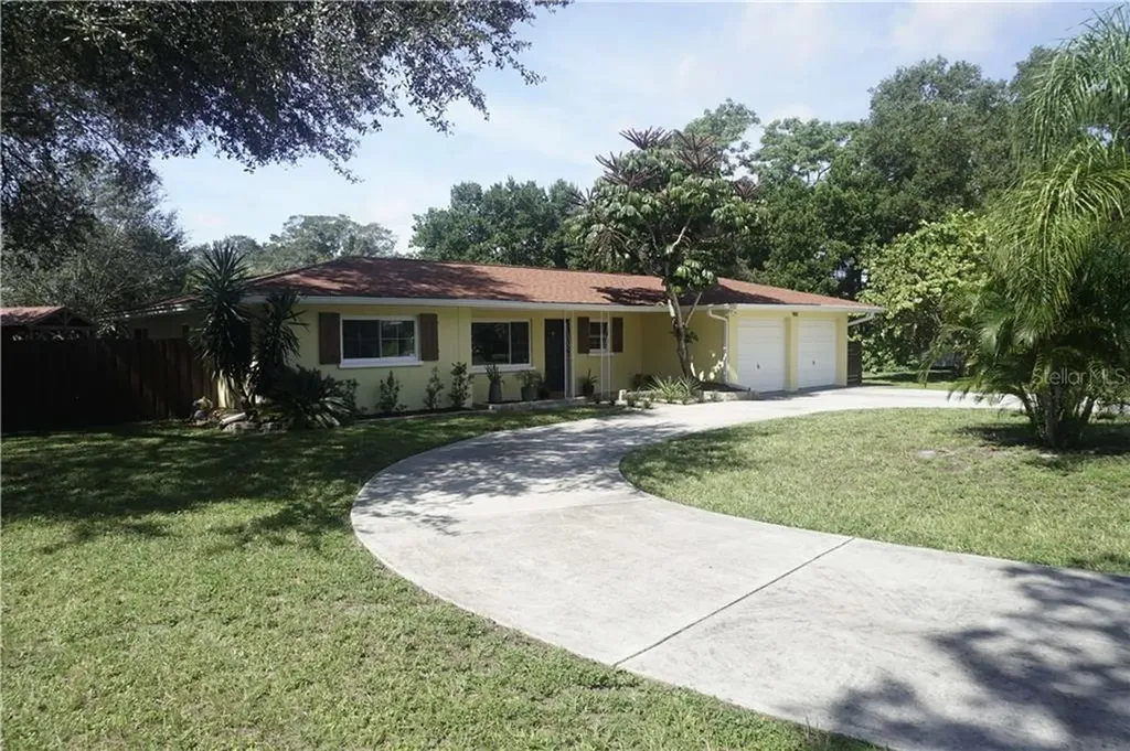 900 Allen Drive Clearwater FL 33764