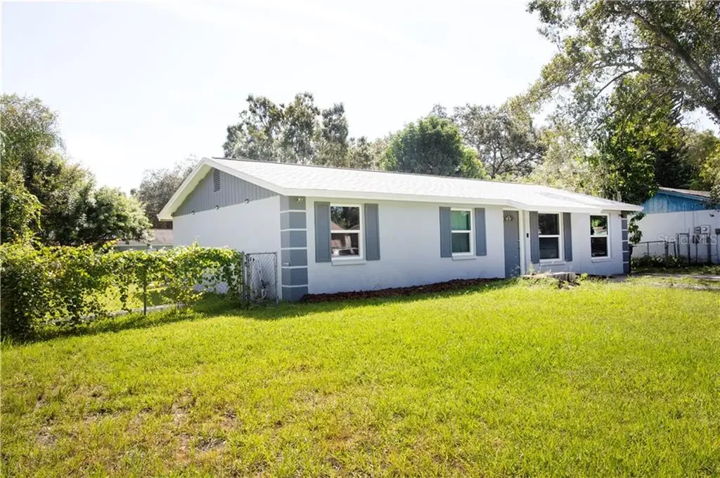 3415 Danny Bryan Boulevard Tampa FL 33619