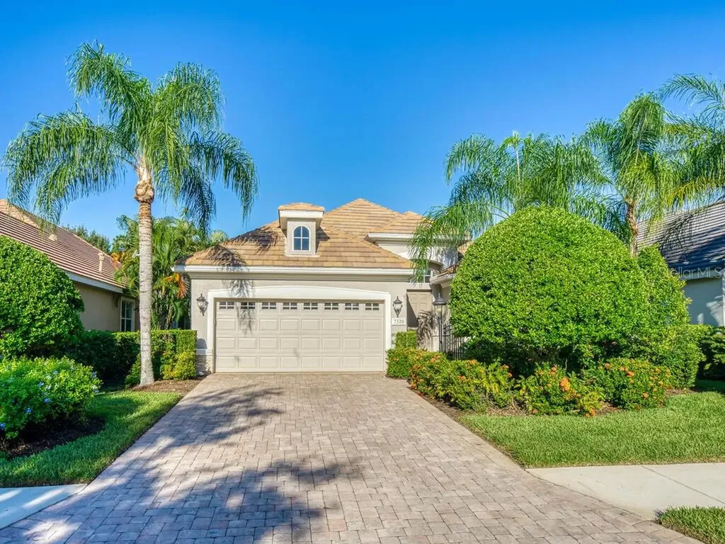 7320 Lake Forest Glen Lakewood Ranch FL 34202