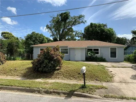 1475 Lowrie Avenue Orlando FL 32805