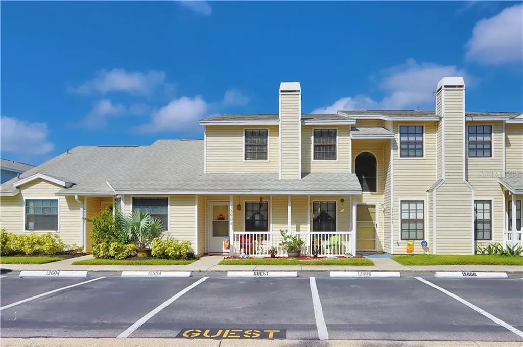12604 Castle Hill Drive Tampa FL 33624