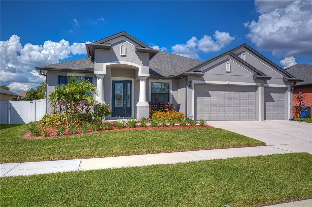 730 Kingsfield Reserve Avenue Brandon FL 33511