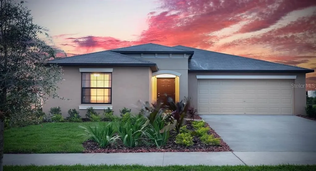 7202 Pearly Everlasting Avenue Tampa FL 33619