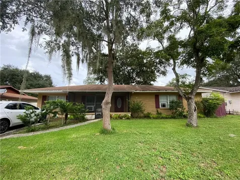 1306 Oakhill Street Seffner FL 33584