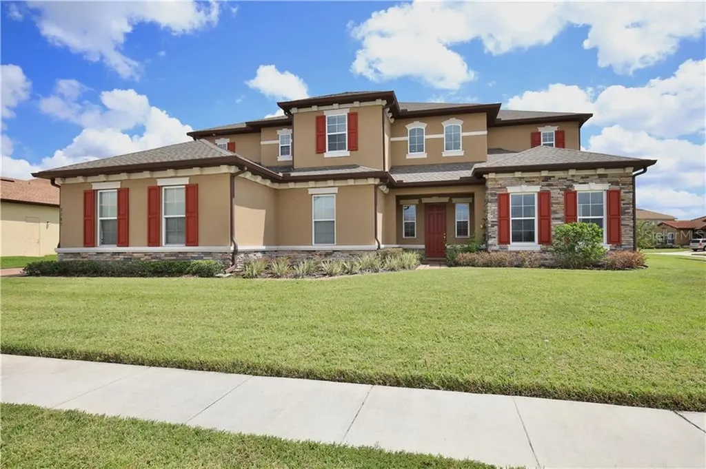 2785 Autumn Breeze Way Kissimmee FL 34744