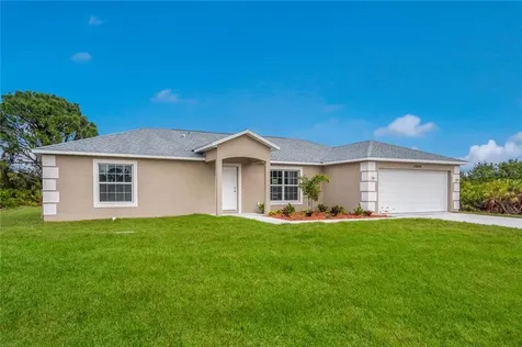 10077 Gulfstream Boulevard Englewood FL 34224