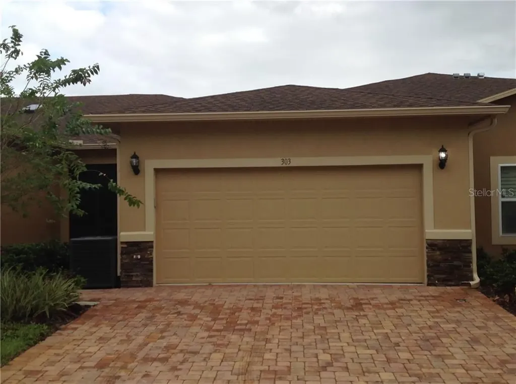 303 Tammie Sue Lane Deland FL 32724