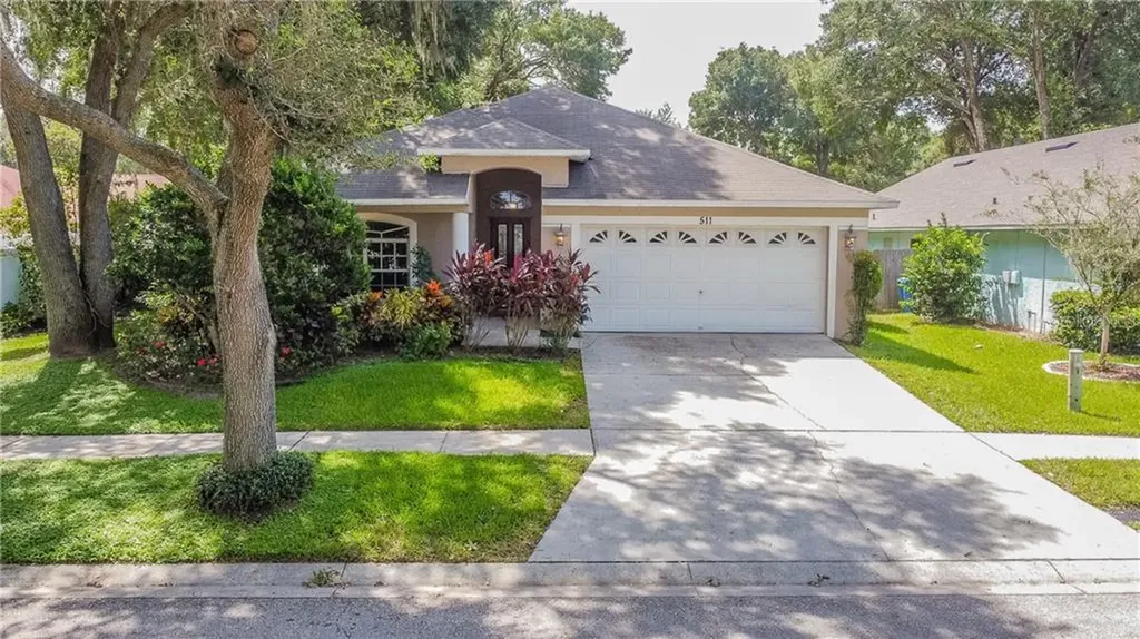 511 Valencia Park Drive Seffner FL 33584