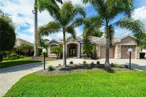 4865 Cedar Oak Way Sarasota FL 34233