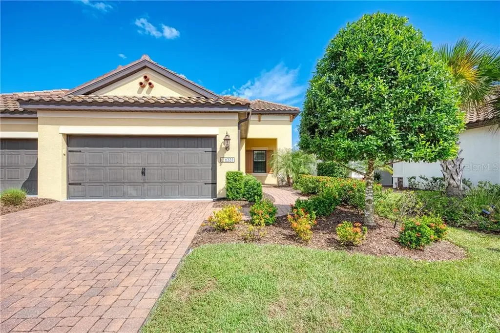 6331 Positano Court Sarasota FL 34243