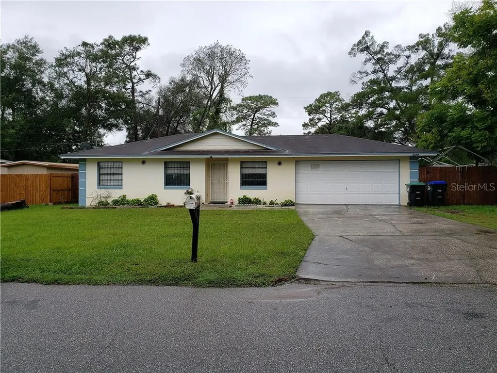 5324 Bonnie Brae Circle Orlando FL 32808