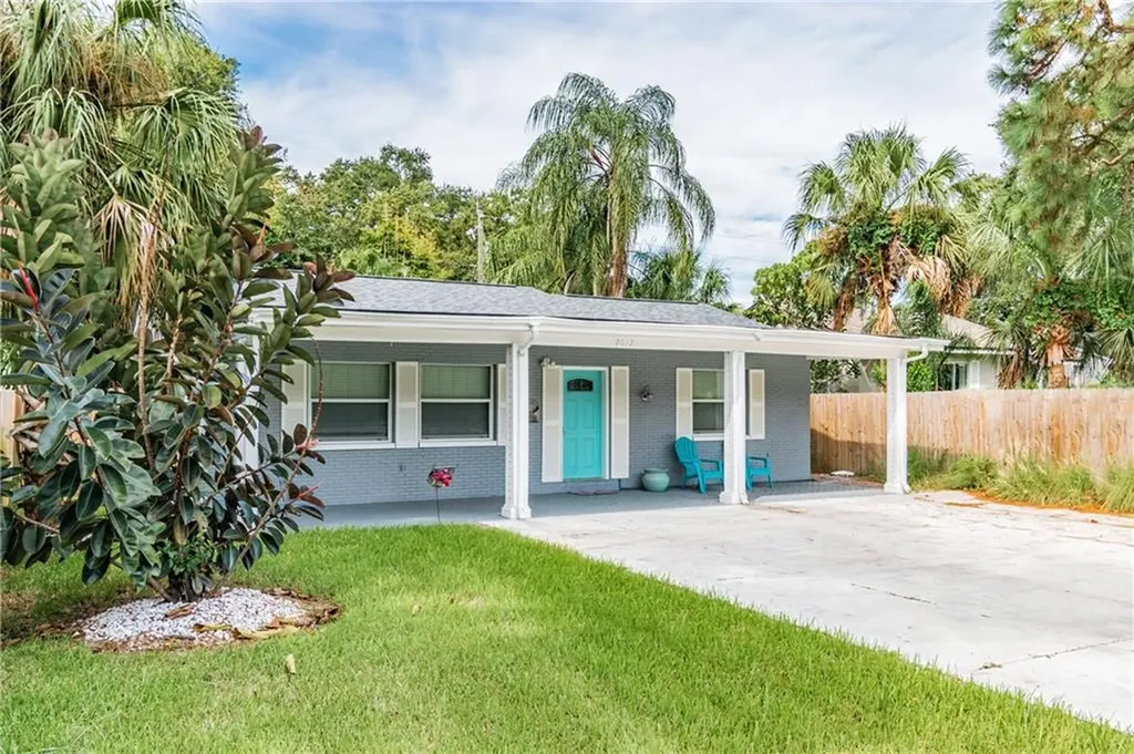 2612 Park Street N St Petersburg FL 33710