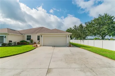 5853 Autumn Shire Drive Zephyrhills FL 33541