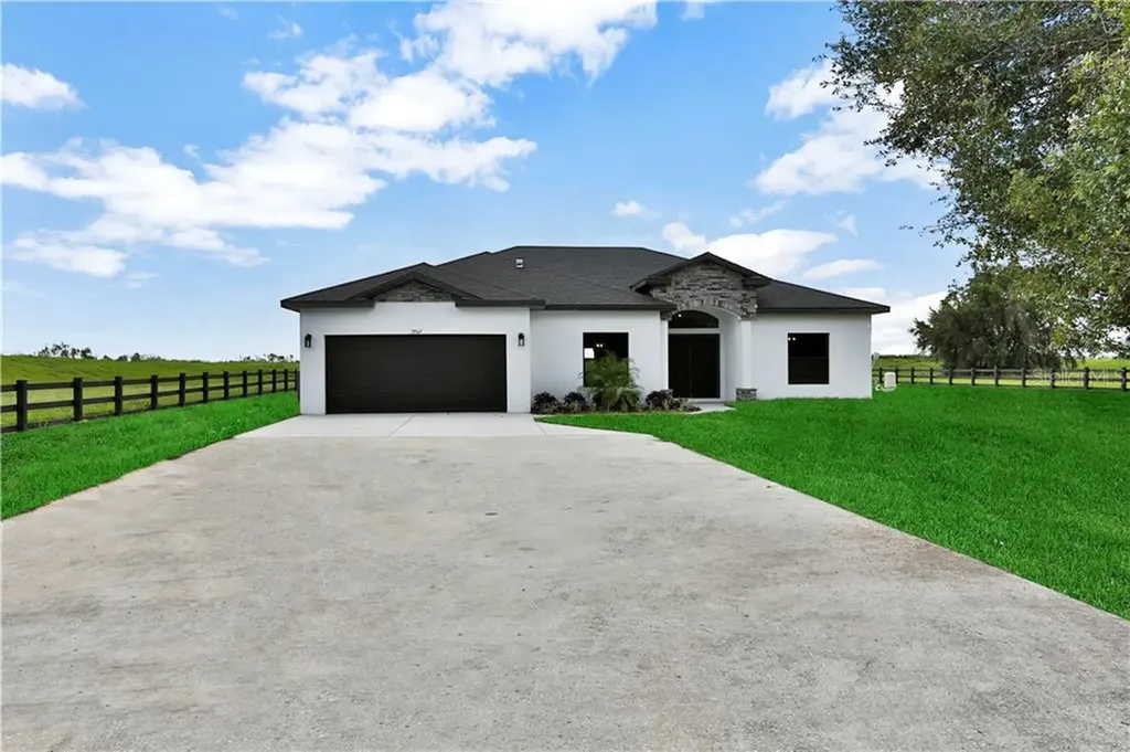 3962 Mammoth Grove Road Lake Wales FL 33898