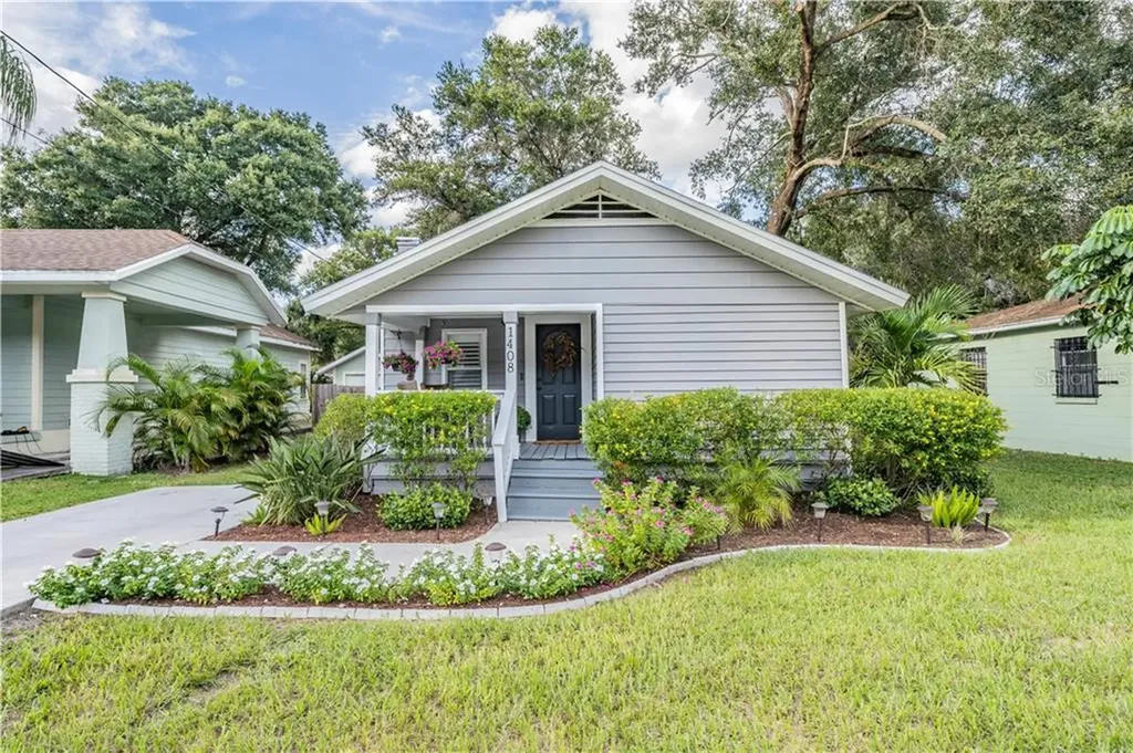 1408 E Knollwood Street Tampa FL 33604
