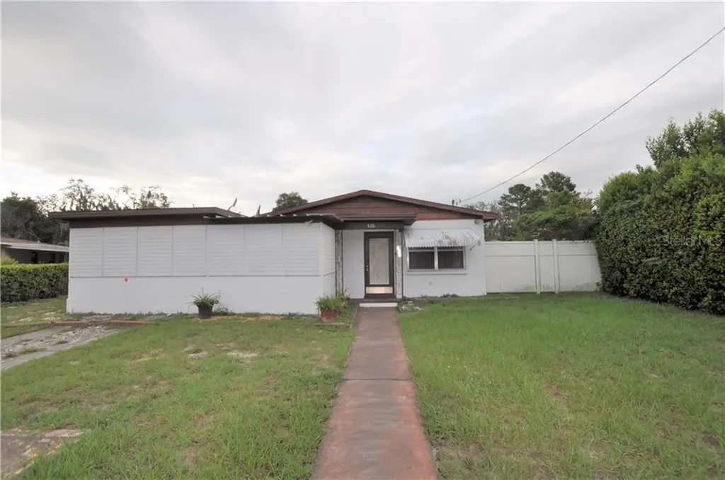 426 Pevetty Drive Plant City FL 33563