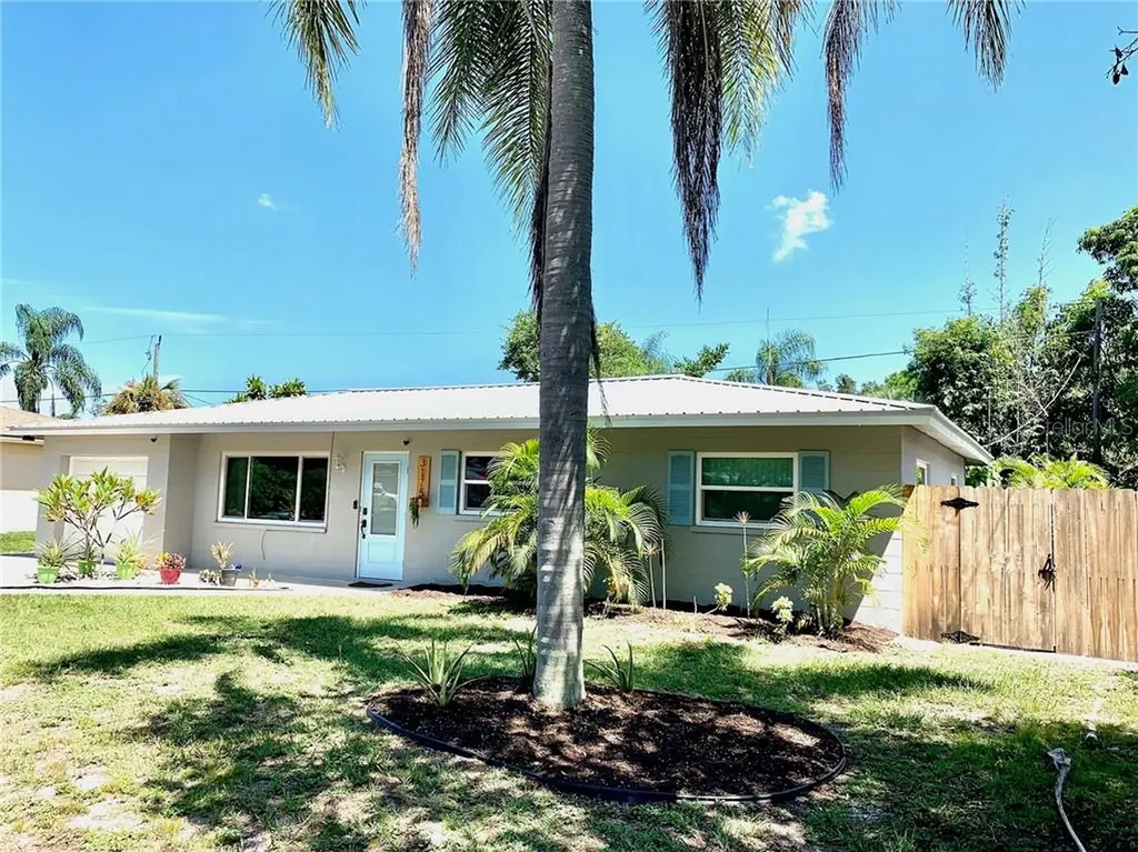 3175 Novus Street Sarasota FL 34237