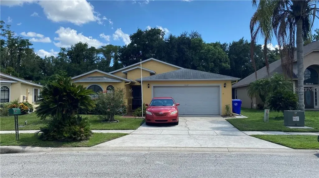1462 Londra Lane Kissimmee FL 34744