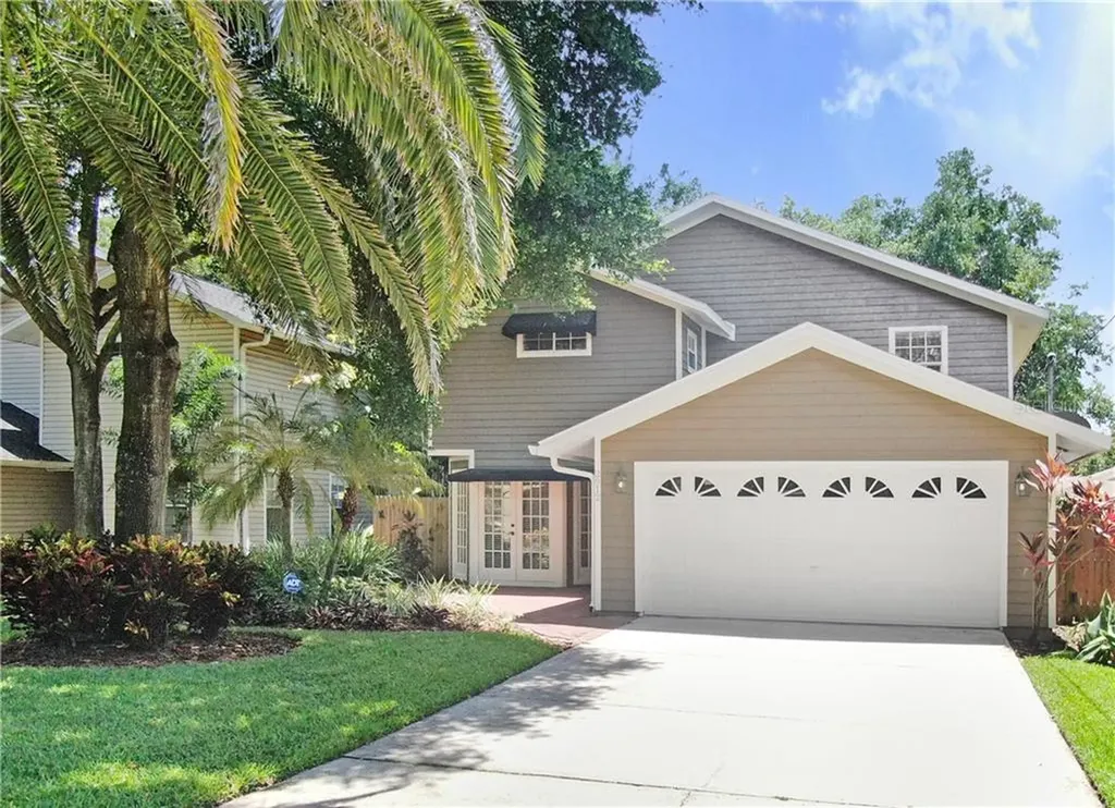 2912 W Estrella Street Tampa FL 33629
