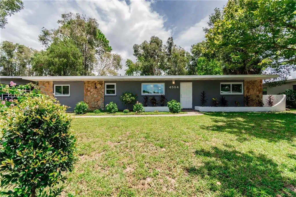 4524 S Clark Avenue Tampa FL 33611