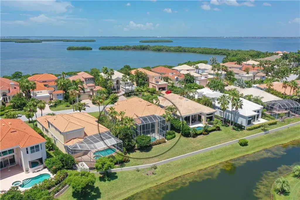 3559 Fair Oaks Lane Longboat Key FL 34228
