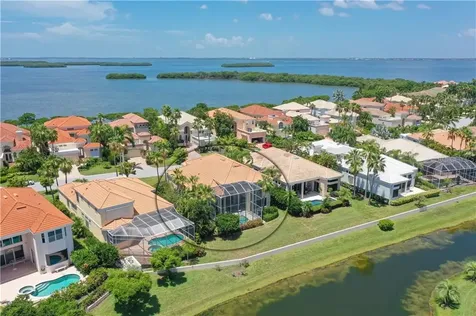 3559 Fair Oaks Lane Longboat Key FL 34228