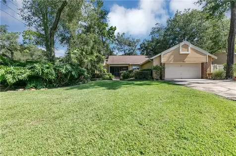 990 Campello Street Altamonte Springs FL 32701