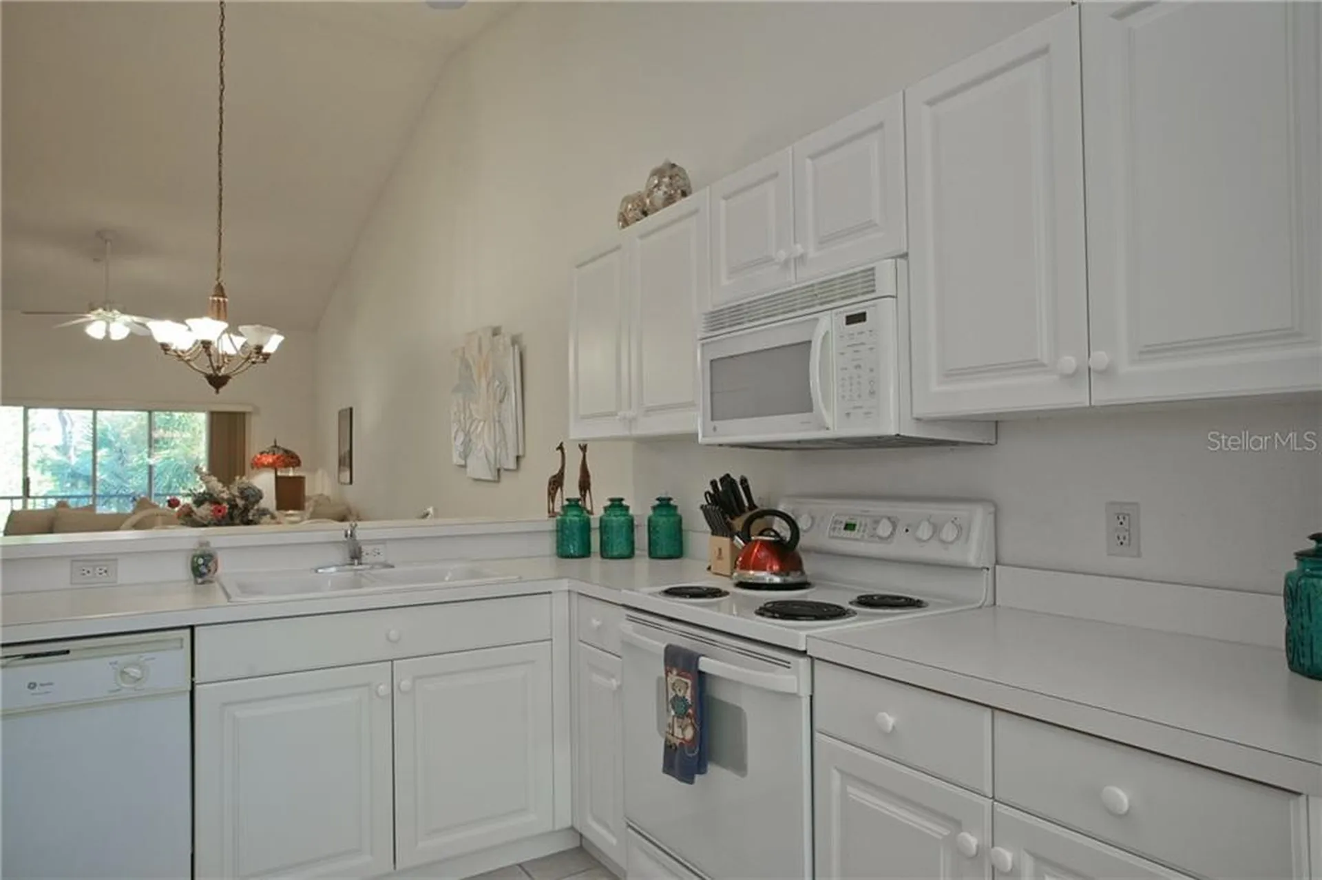 5270 Hyland Hills Avenue Sarasota FL 34241