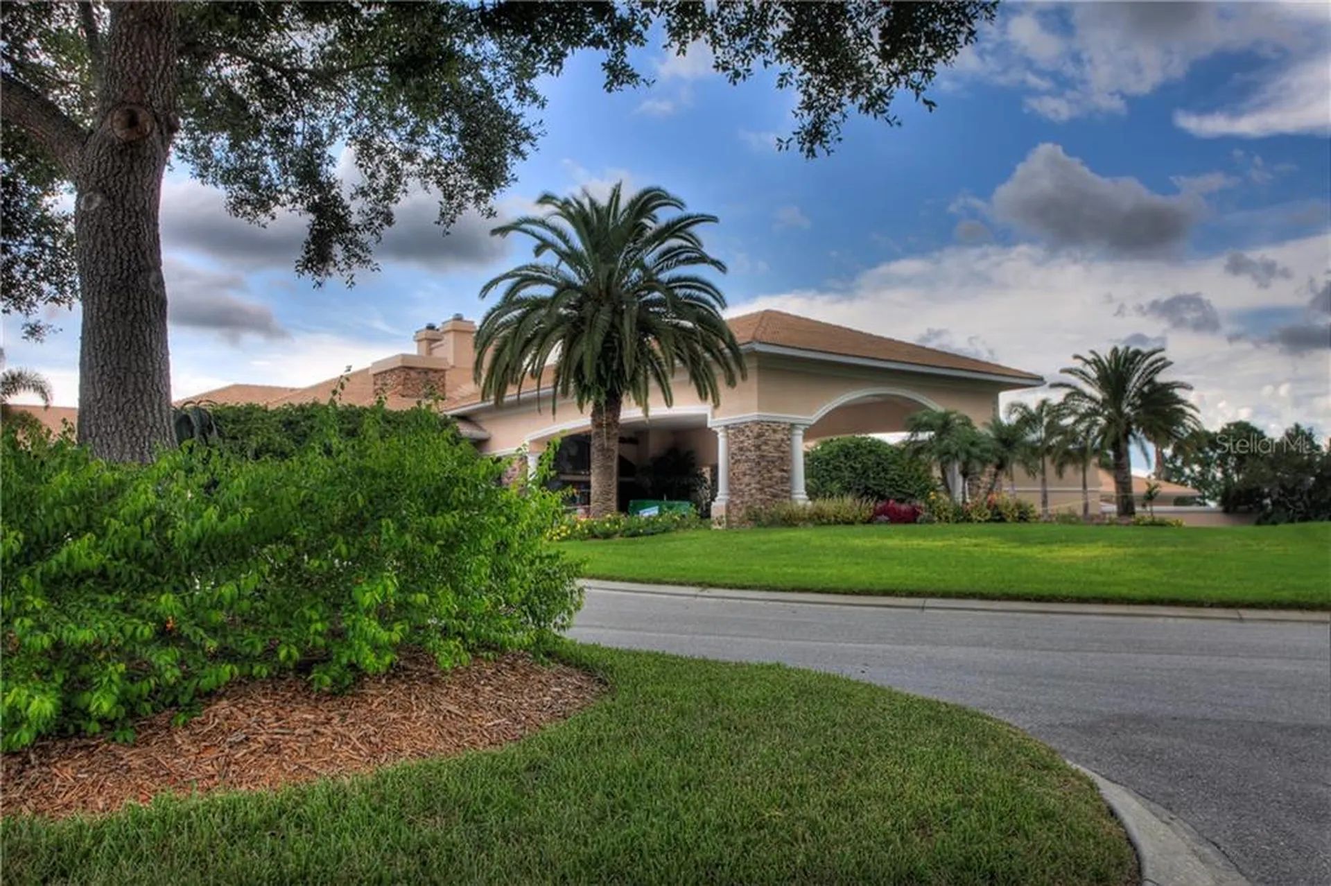 5270 Hyland Hills Avenue Sarasota FL 34241