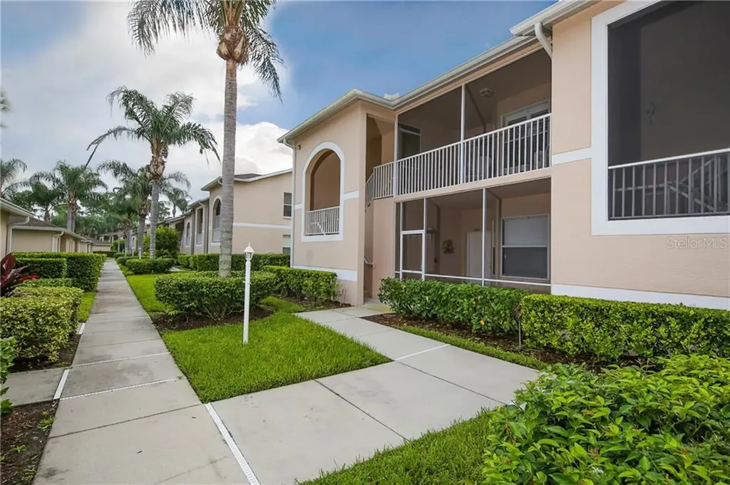 5330 Hyland Hills Avenue Sarasota FL 34241