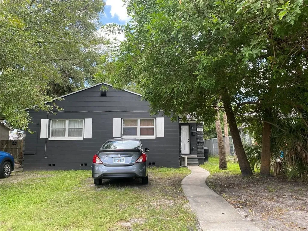 1733 6th Street S St Petersburg FL 33701