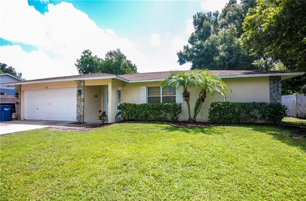 7115 13th Street E Sarasota FL 34243