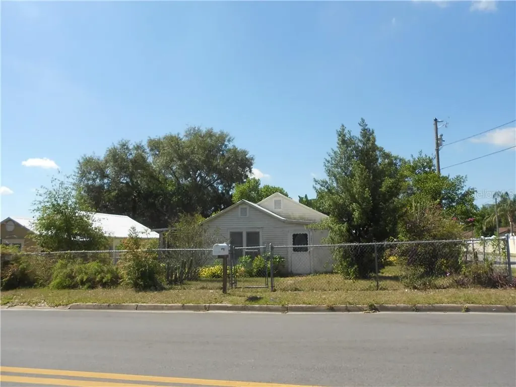 2001 Melbourne Avenue Haines City FL 33844