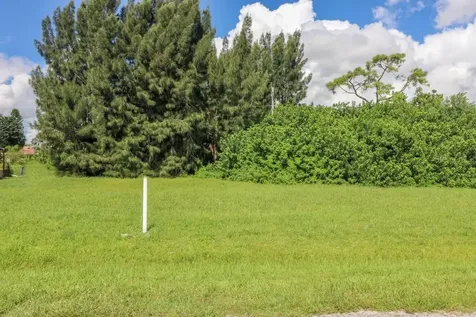 Lot 34 Venetia Avenue North Port FL 34287