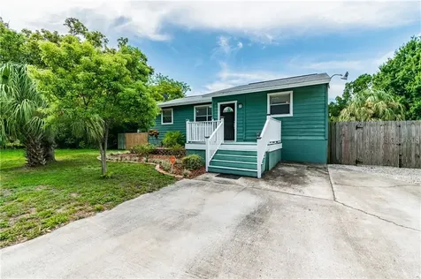 3006 W Van Buren Drive Tampa FL 33611