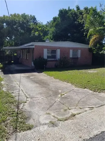1109 India Street Haines City FL 33844