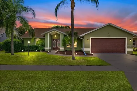 4840 Wood Pointe Way Sarasota FL 34233