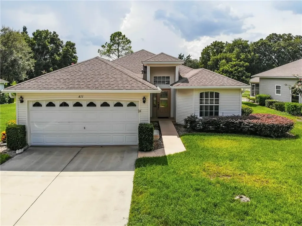 411 Juniper Way Tavares FL 32778