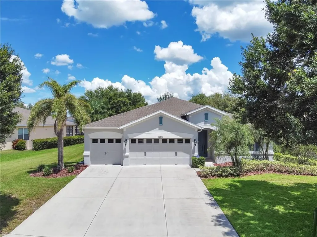 30332 Gidran Terrace Mount Dora FL 32757