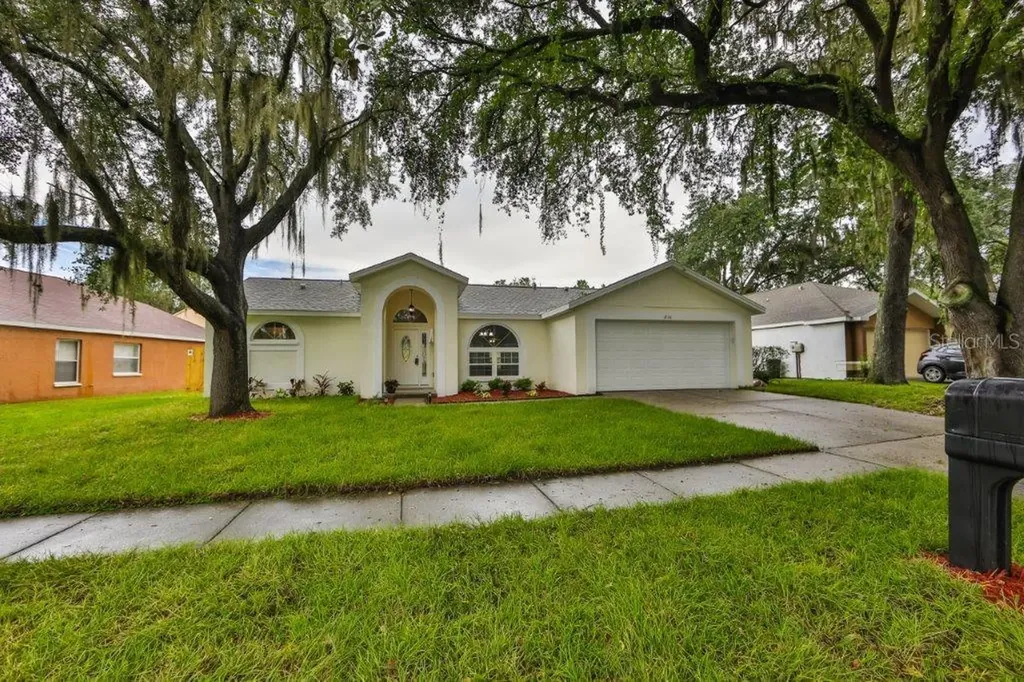 1806 Landside Drive Valrico FL 33594