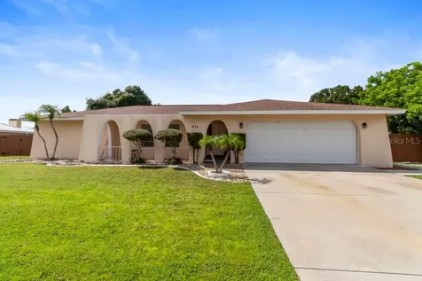 438 Whitfield Avenue Sarasota FL 34243
